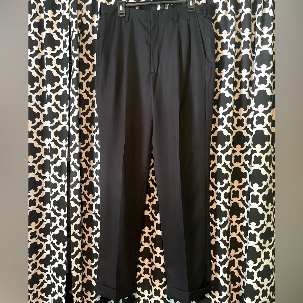 Men’s black dress pants